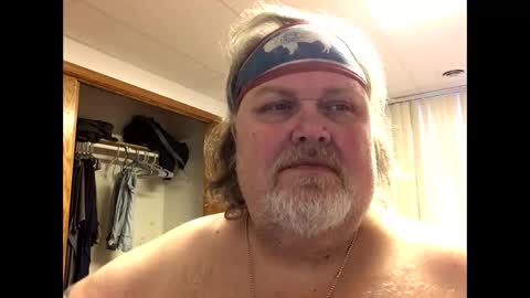 Snapshot of dustyballzer chatting on December 27, 2024, 9:43 pm Dusty online show from December 27, 2024, 9:43 pm