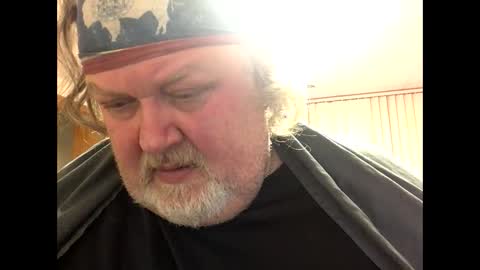 Snapshot of dustyballzer chatting on December 31, 2024, 2:40 am Dusty online show from December 31, 2024, 2:40 am