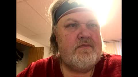 Snapshot of dustyballzer chatting on January 5, 2025, 11:01 pm Dusty online show from January 5, 2025, 11:01 pm