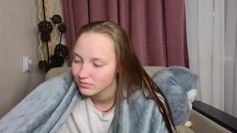 Jenny online show from December 16, 2025, 7:08 pm