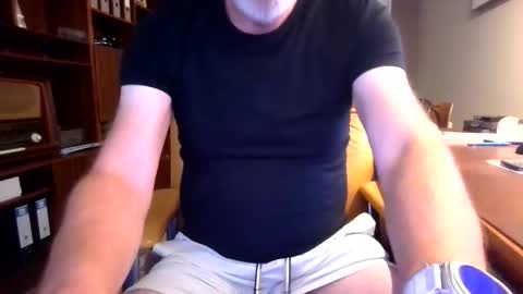 Submiisve Dutch online show from September 14, 2025, 6:12 am