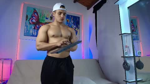 Snapshot of dwayne_esteven10 chatting on June 12, 2026, 12:09 am dwayne_esteven10 online show from June 12, 2026, 12:09 am
