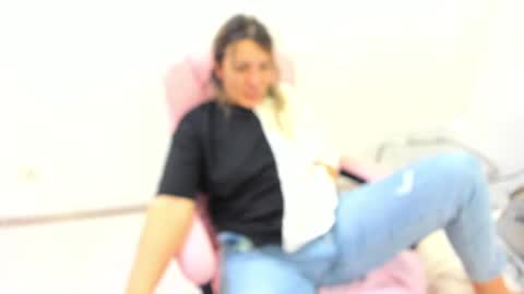 dayana online show from December 2, 2024, 4:09 am