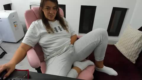 dayana online show from September 29, 2025, 3:55 am