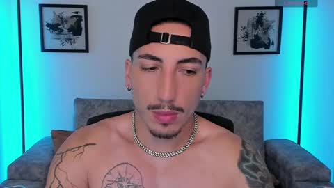 Bryan model independient online show from October 15, 2025, 10:54 pm