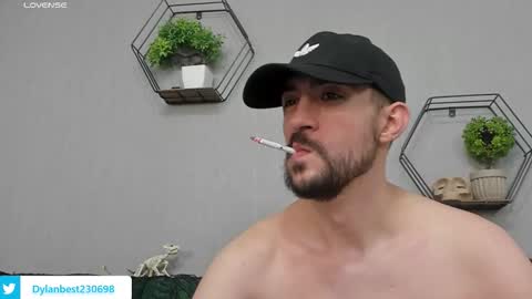 Dylan online show from October 18, 2025, 3:31 am