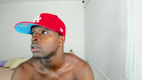 Dylan Taylor online show from January 21, 2025, 2:11 am