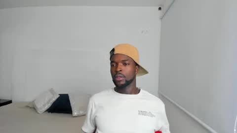 Dylan Taylor online show from March 8, 2025, 1:50 am