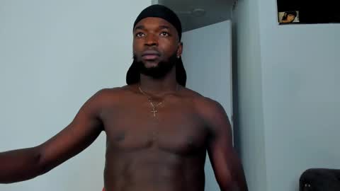 Dylan Taylor online show from September 25, 2025, 4:05 am