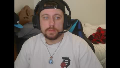 Snapshot of dylboi47 chatting on October 14, 2025, 7:14 pm dylboi47 online show from October 14, 2025, 7:14 pm