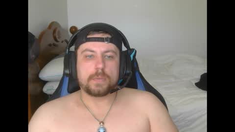 Snapshot of dylboi47 chatting on October 17, 2025, 5:48 pm dylboi47 online show from October 17, 2025, 5:48 pm