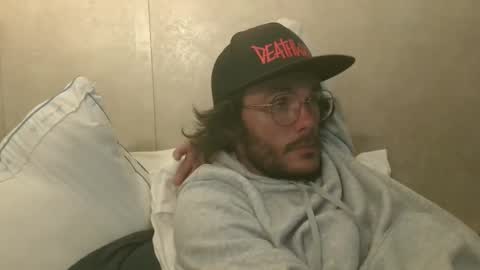 dylp400 online show from December 24, 2024, 8:33 am