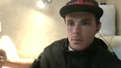 dylp400 online show from February 12, 2025, 11:07 am