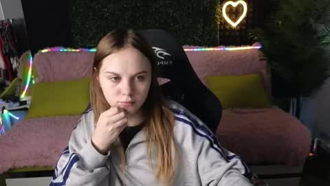 Dyna online show from September 30, 2025, 2:38 am