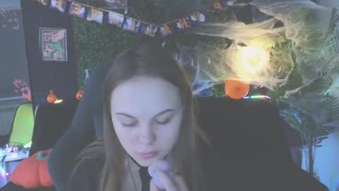 Dyna online show from October 20, 2025, 2:01 am