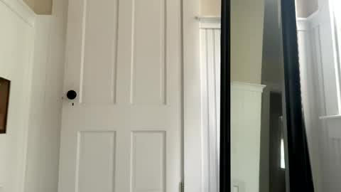 Snapshot of dynasty313 chatting on November 8, 2025, 4:51 pm Dynasty online show from November 8, 2025, 4:51 pm