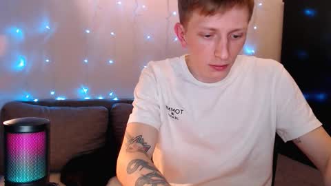 Julia and Dima online show from September 30, 2025, 9:42 pm