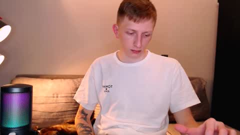 Julia and Dima online show from October 28, 2025, 10:34 pm