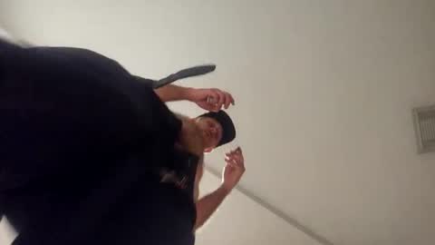 dzznutzzz online show from October 1, 2025, 11:33 pm