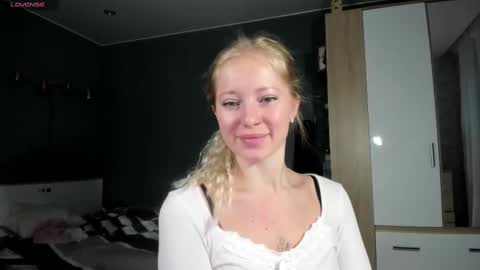 fansly - yourbestbaby online show from March 9, 2025, 4:05 am