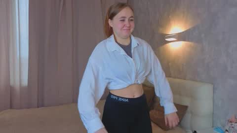 Zoe online show from October 5, 2025, 8:56 am