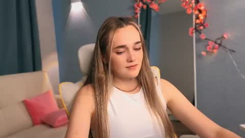 Elizabeth online show from June 14, 2026, 2:08 pm