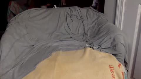 Snapshot of eastcoastirishtwink chatting on March 10, 2025, 3:20 pm Max online show from March 10, 2025, 3:20 pm