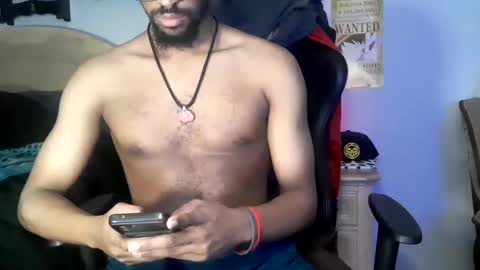 Snapshot of easybreezy20 chatting on October 14, 2025, 6:47 am TWITTER INSTAGRAM easybreezy20 ONLINE 1230 AM TO 7AM online show from October 14, 2025, 6:47 am