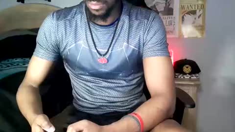 Snapshot of easybreezy20 chatting on October 22, 2025, 5:30 am TWITTER INSTAGRAM easybreezy20 ONLINE 1230 AM TO 7AM online show from October 22, 2025, 5:30 am