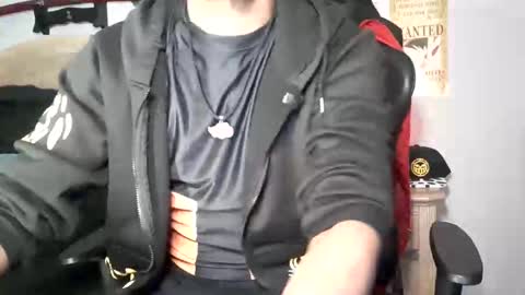 Snapshot of easybreezy20 chatting on November 1, 2025, 7:10 am TWITTER INSTAGRAM easybreezy20 ONLINE 1230 AM TO 7AM online show from November 1, 2025, 7:10 am