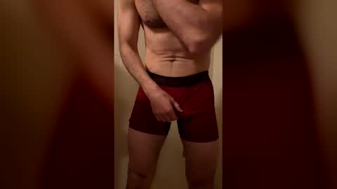 Snapshot of easyfrenchguy chatting on April 19, 2026, 9:06 pm French Guy online show from April 19, 2026, 9:06 pm
