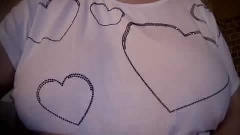 easysmart000 online show from March 17, 2026, 7:17 pm