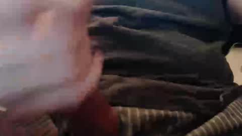 eat_a_peach2 online show from February 17, 2026, 11:44 pm