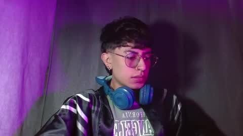 eather_luxury online show from January 4, 2025, 7:13 pm