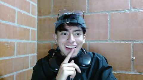 eather_luxury online show from September 27, 2025, 8:03 pm