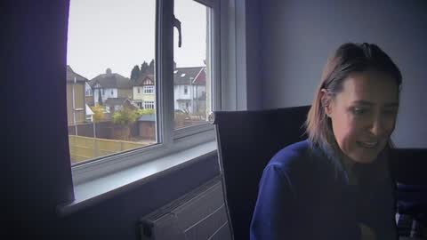 Nadia Ferreira  online show from March 9, 2026, 11:47 am