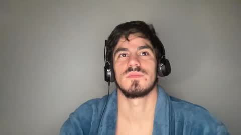 Snapshot of eatwoproject chatting on April 4, 2026, 9:45 pm eatwoproject online show from April 4, 2026, 9:45 pm