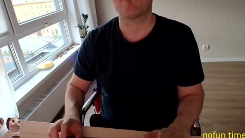 Snapshot of eblidator chatting on October 12, 2025, 11:42 am Vaco Eblidator online show from October 12, 2025, 11:42 am