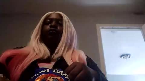 ebonireign online show from September 26, 2025, 5:28 pm