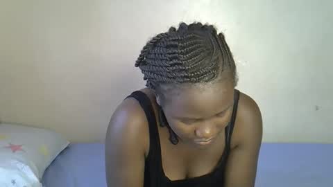 Snapshot of ebonnyqueeen chatting on December 1, 2025, 9:14 am Queen online show from December 1, 2025, 9:14 am