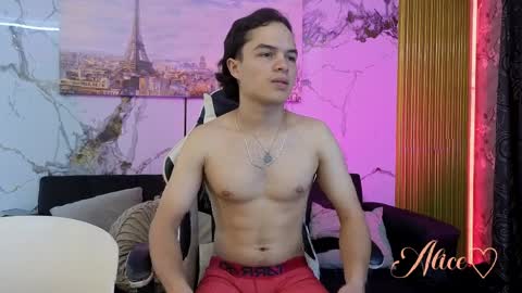 ebony_and_boy23_pm online show from April 8, 2026, 9:59 pm