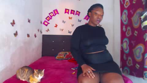 Snapshot of ebony_chayna chatting on October 24, 2025, 8:44 am chayna smith online show from October 24, 2025, 8:44 am