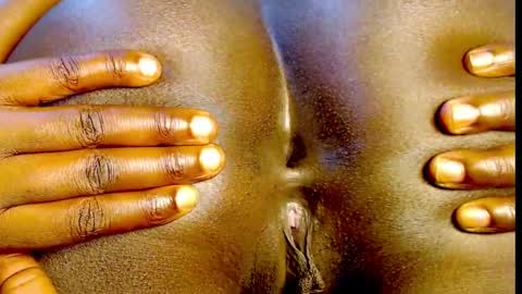 ebony choco2 online show from January 16, 2025, 5:44 pm