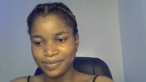 Snapshot of ebony_dickdrainer chatting on February 1, 2026, 8:40 pm Beky online show from February 1, 2026, 8:40 pm