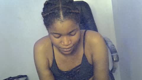 Snapshot of ebony_dickdrainer chatting on February 3, 2026, 8:19 am Beky online show from February 3, 2026, 8:19 am
