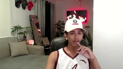 Snapshot of ebony_fuckboy chatting on March 1, 2026, 3:36 pm ebony_fuckboy online show from March 1, 2026, 3:36 pm