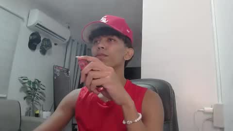 Snapshot of ebony_fuckboy chatting on April 3, 2026, 5:22 pm ebony_fuckboy online show from April 3, 2026, 5:22 pm