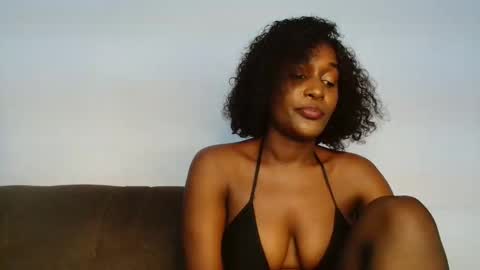 ebony online show from September 18, 2025, 9:17 pm