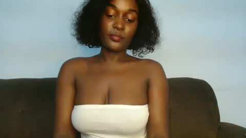 ebony online show from September 22, 2025, 4:31 pm