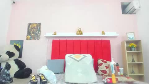 Snapshot of ebony_hot_sex1 chatting on January 8, 2026, 11:45 am linda online show from January 8, 2026, 11:45 am